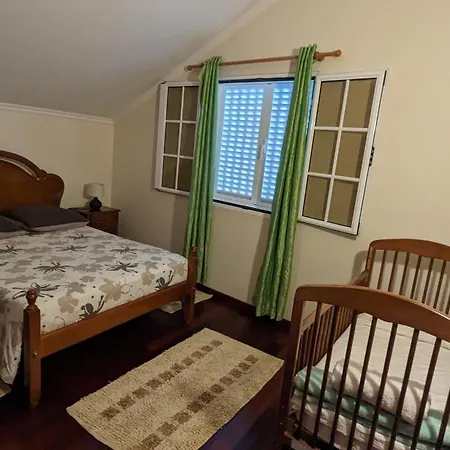 Levada Nova House Casa de Férias *