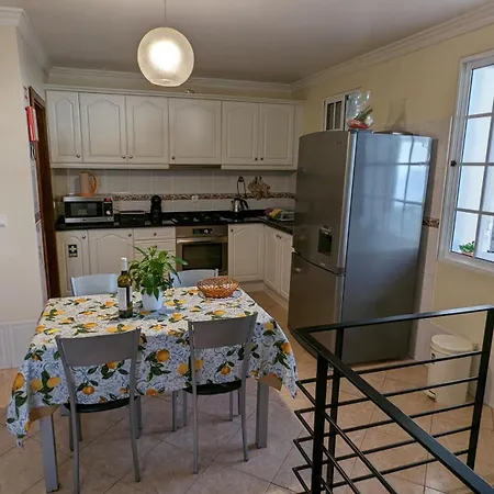 Дом отдыха Levada Nova House Понта-ду-Сол