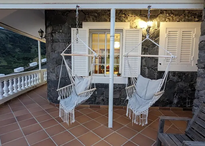 Levada Nova House Feriehus